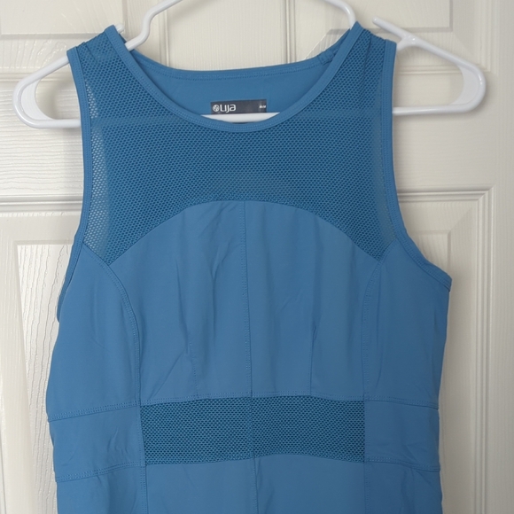Lija Sky Blue Sports Top - Picture 6 of 8